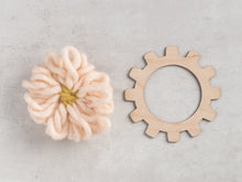 Load image into Gallery viewer, Flower Looms -Set of 3