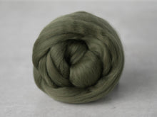 Load image into Gallery viewer, Beginners Weaving Kit in Off White, Green & Gold