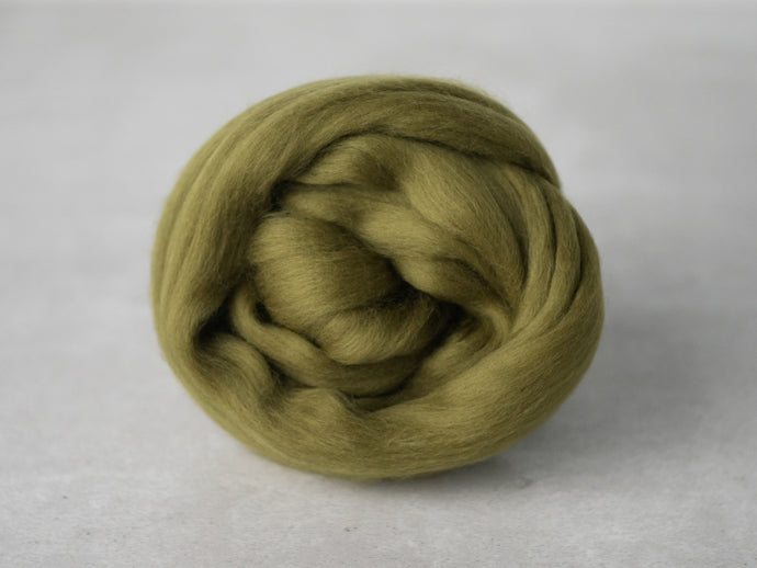 Shell Merino Wool Roving – Spruce & Linen